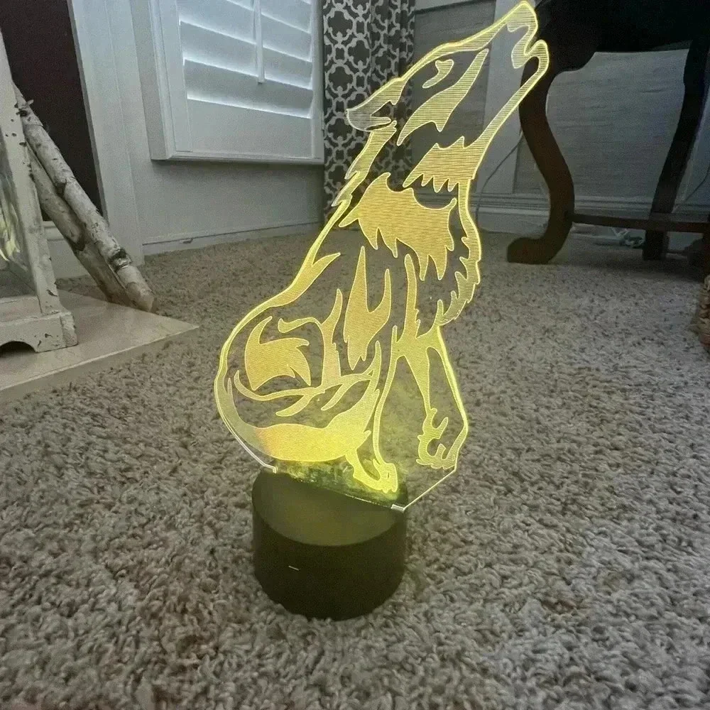 New in box 3d wolf lamp light up multicolor remote usb charge battery 16 colors